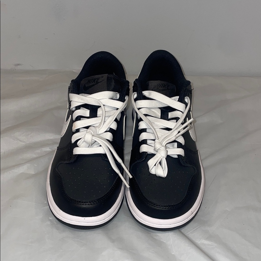 Nike Black and White Athletic Shoes